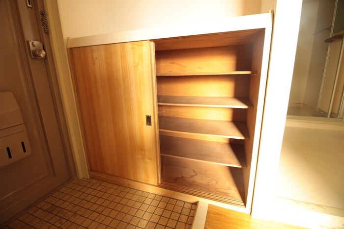 物件内観写真17　(靴箱)