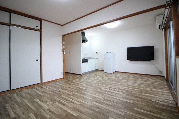 物件内観写真4　(居室)