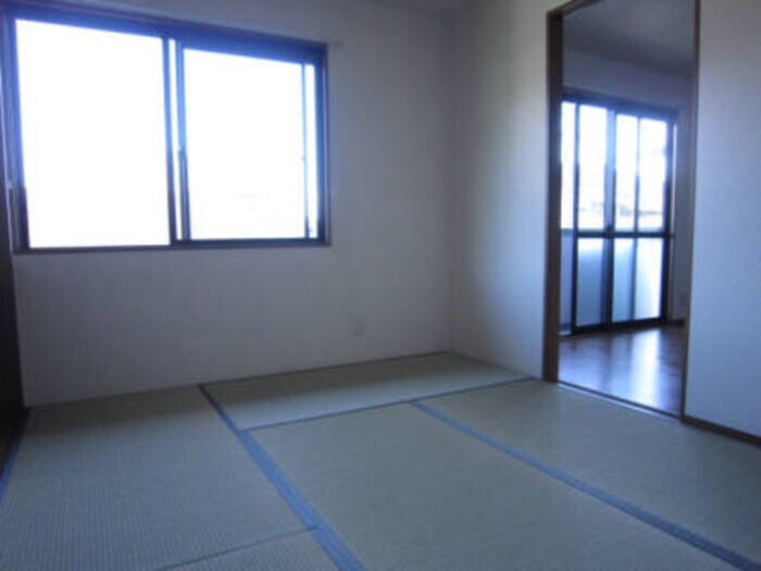 物件内観写真18　(居室)