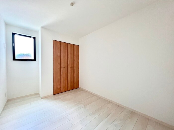 物件内観写真9　(居室)