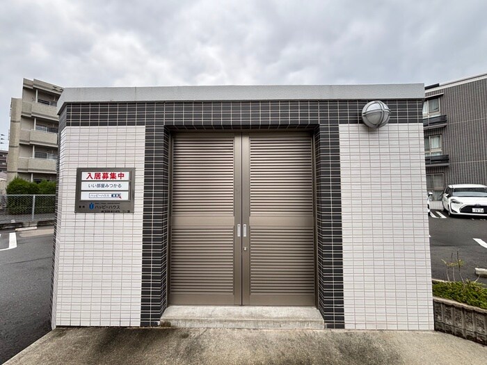 物件外観写真4　(建物設備)