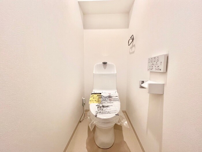 物件内観写真12　(トイレ)