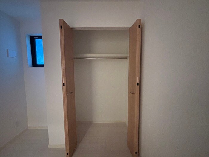 物件内観写真18　(収納)