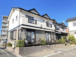 ヒルズカサマツ外観写真