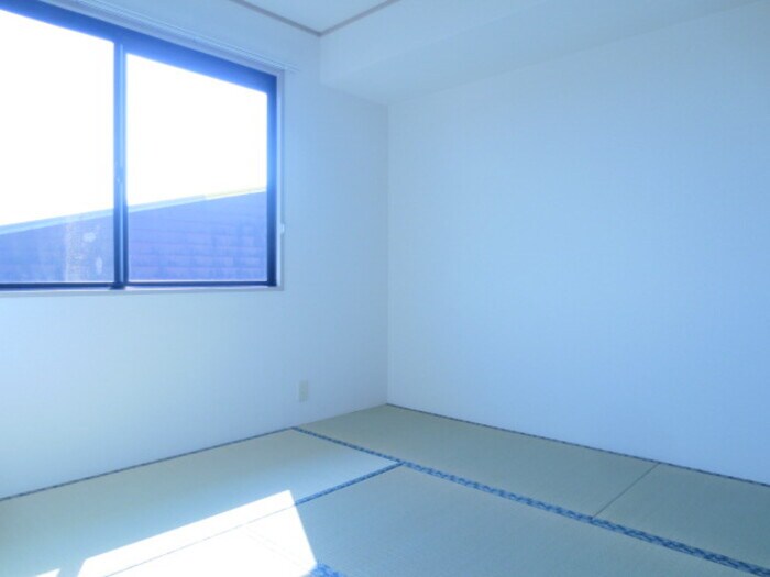 物件内観写真5　(居室)