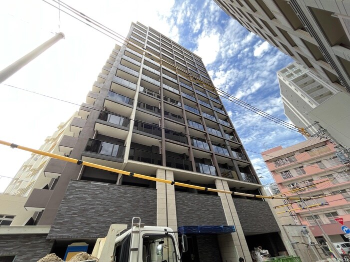 物件外観写真1　(建築中)