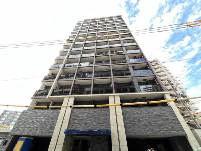 物件外観写真2　(建築中)