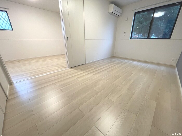 物件内観写真8　(居室)