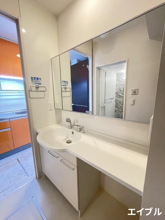 物件内観写真10　(洗面)