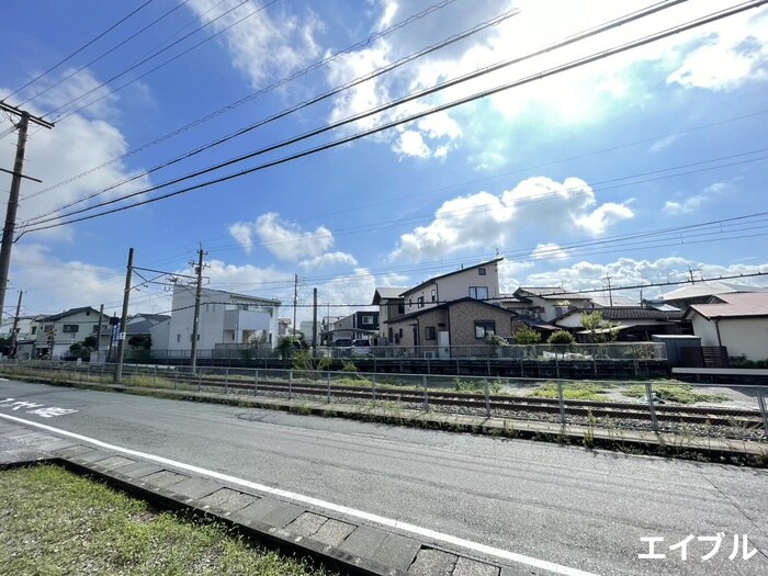 物件内観写真12　(室内からの展望)