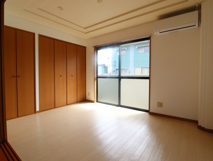 物件内観写真9　(居室)