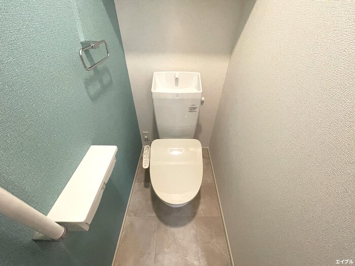 物件内観写真13　(トイレ)