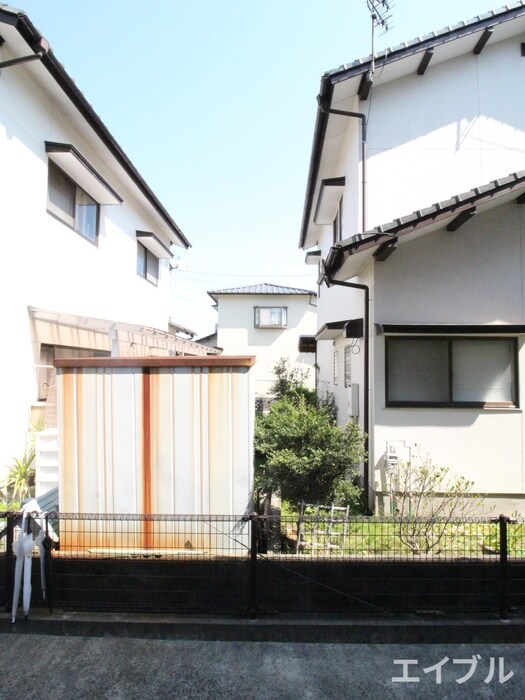 物件内観写真14　(室内からの展望)