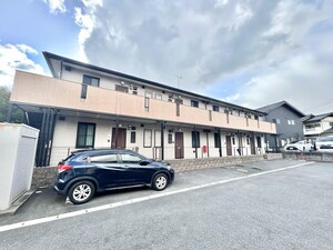 グランチェスタ鴨生田Ⅱ外観写真