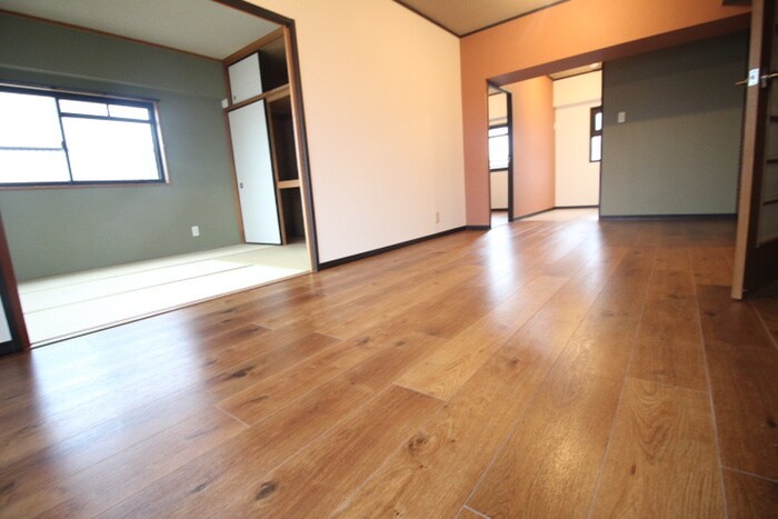 物件内観写真8　(居室)