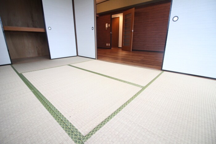 物件内観写真10　(居室)