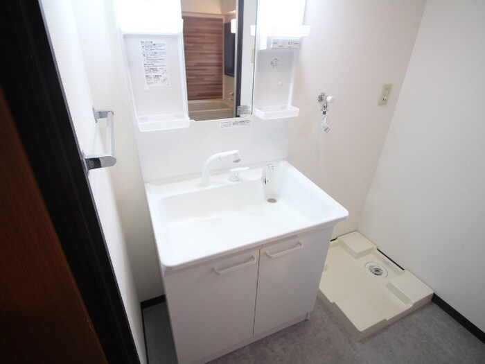 物件内観写真13　(洗面)