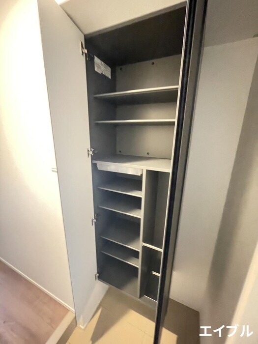 物件内観写真15　(靴箱)