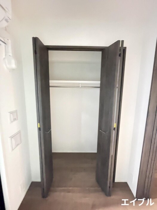 物件内観写真16　(収納)