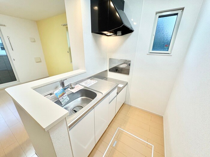 物件内観写真8　(キッチン)