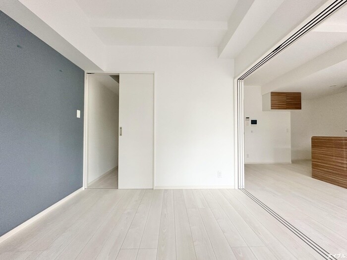 物件内観写真9　(居室)