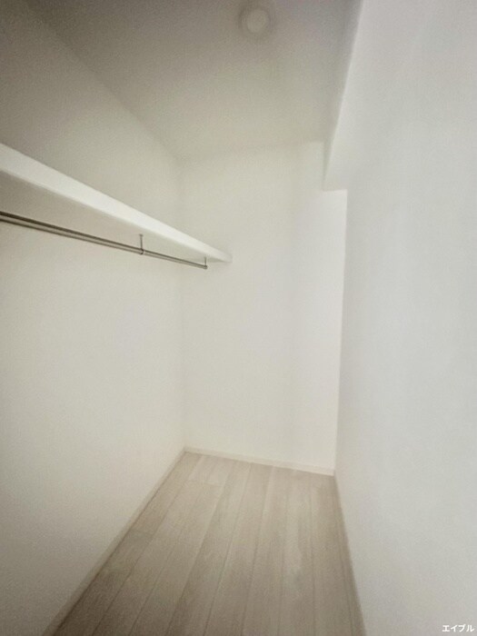 物件内観写真15　(収納)