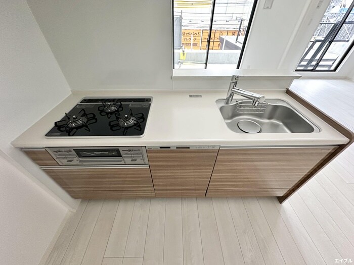 物件内観写真15　(洗濯機置場)