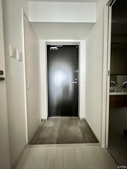物件内観写真19　(玄関)