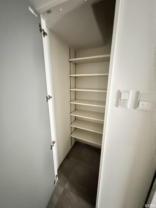 物件内観写真19　(玄関)