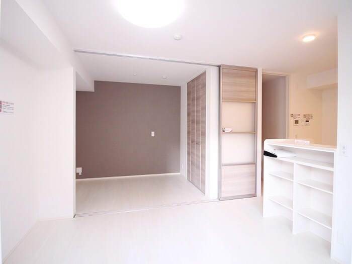 物件内観写真7　(居室)