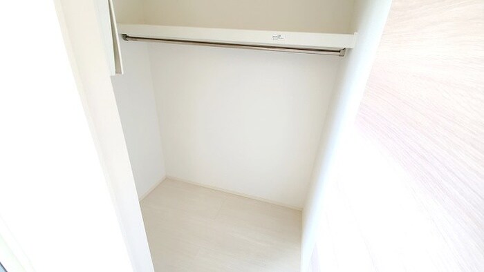 物件内観写真13　(収納)
