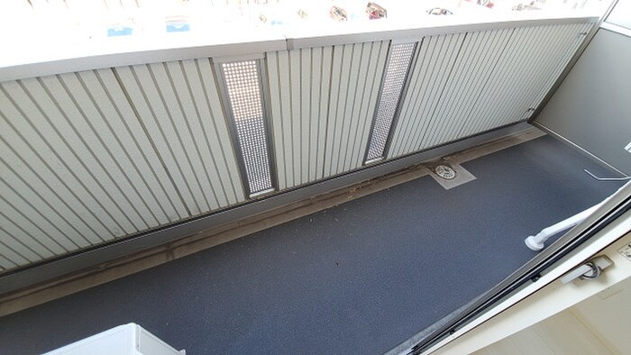 物件内観写真16　(ベランダ・バルコニー)