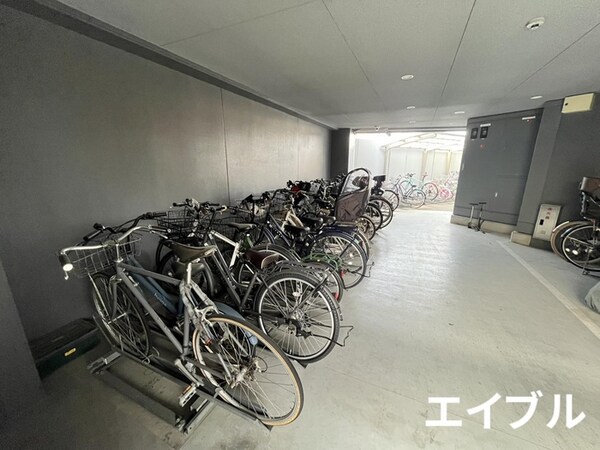 駐輪場