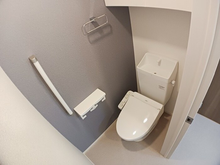 物件内観写真6　(トイレ)