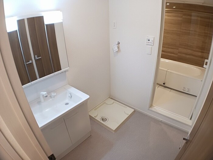 物件内観写真7　(洗面)