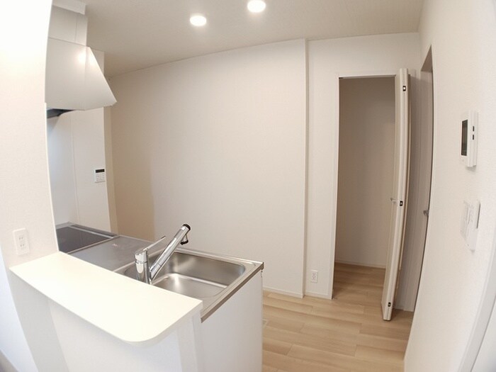 物件内観写真12　(居室)