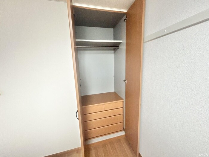 物件内観写真15　(収納)