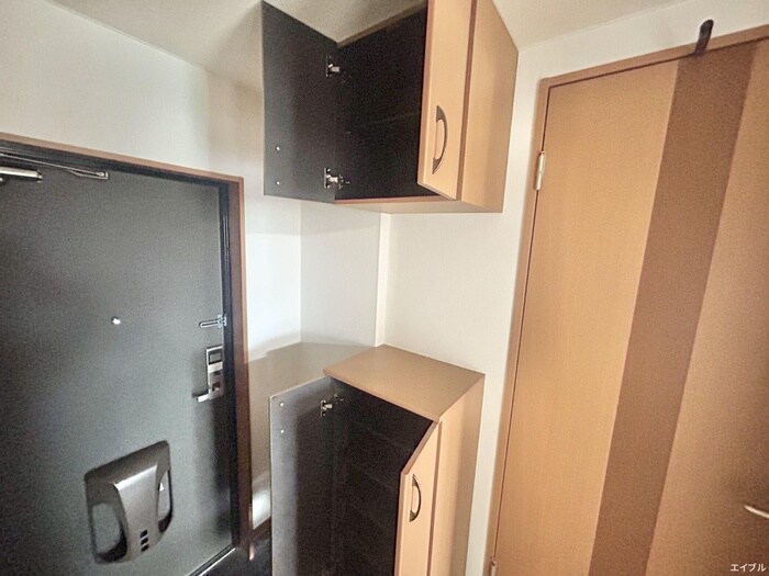 物件内観写真17　(靴箱)