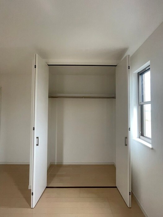 物件内観写真8　(収納)