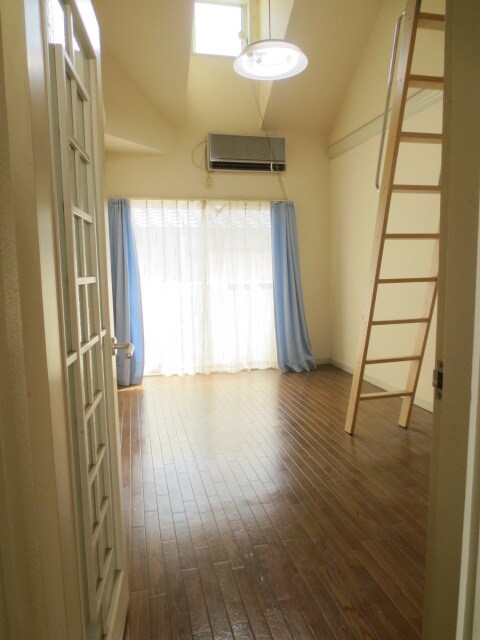 物件内観写真6　(居室)