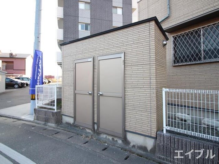 物件外観写真3　(建物設備)