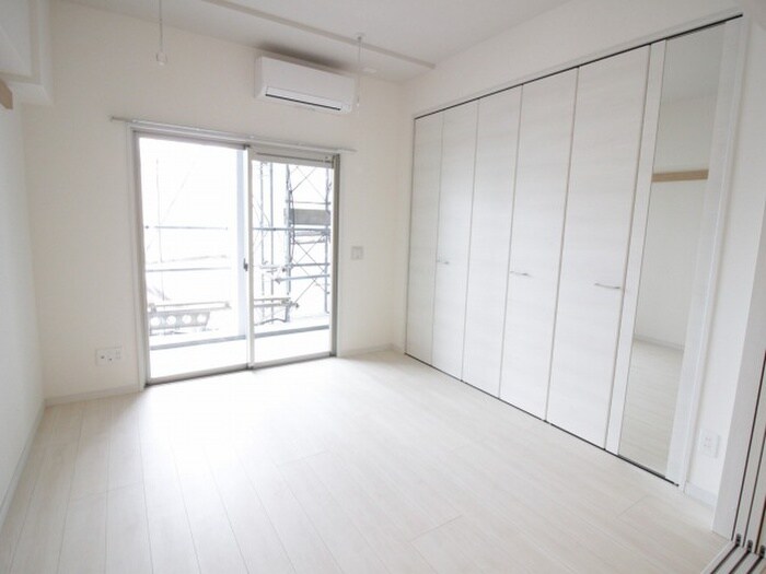 物件内観写真17　(居室)