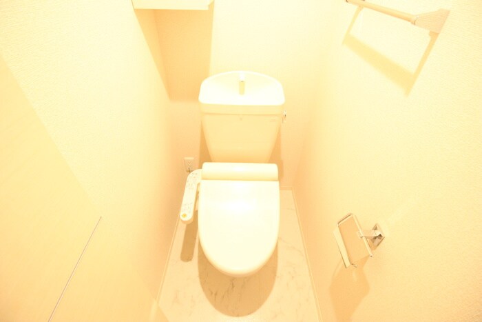 物件内観写真13　(トイレ)