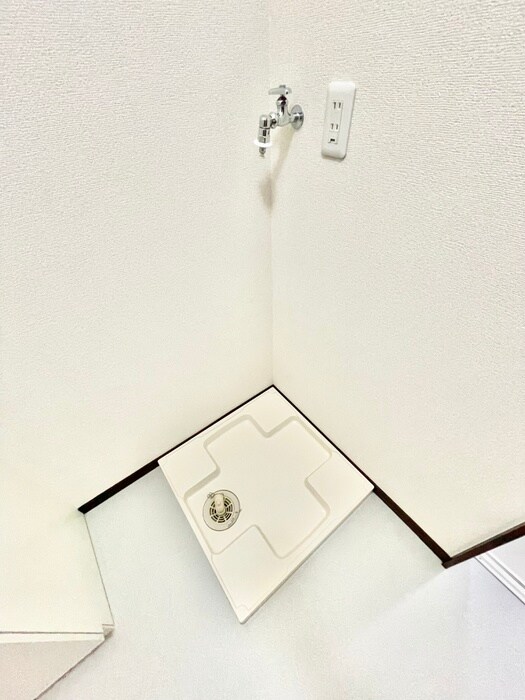 物件内観写真20　(洗濯機置場)