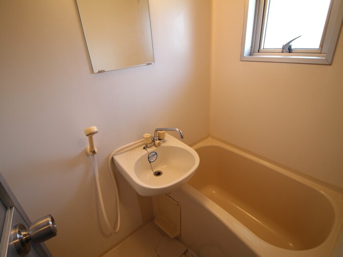 物件内観写真11　(バス／シャワールーム等)