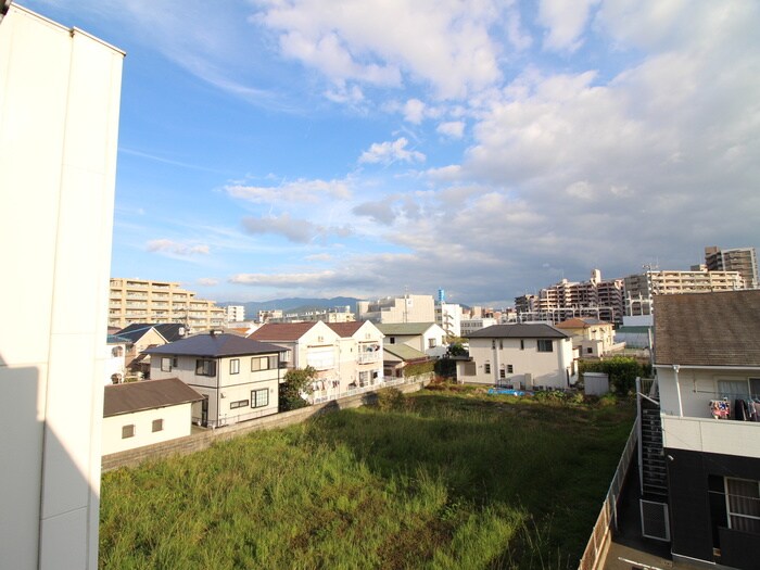 物件内観写真21　(室内からの展望)