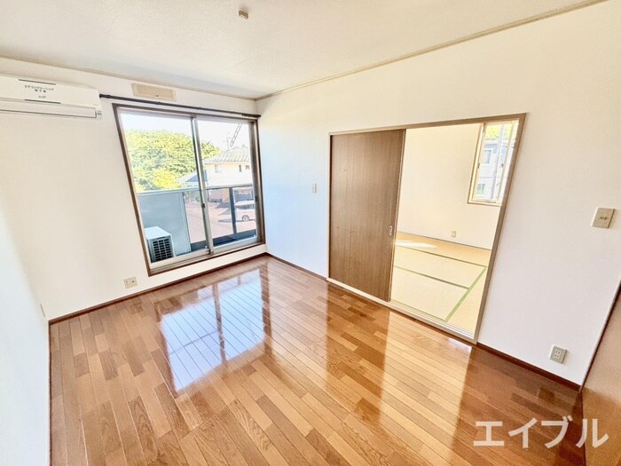 物件内観写真8　(居室)