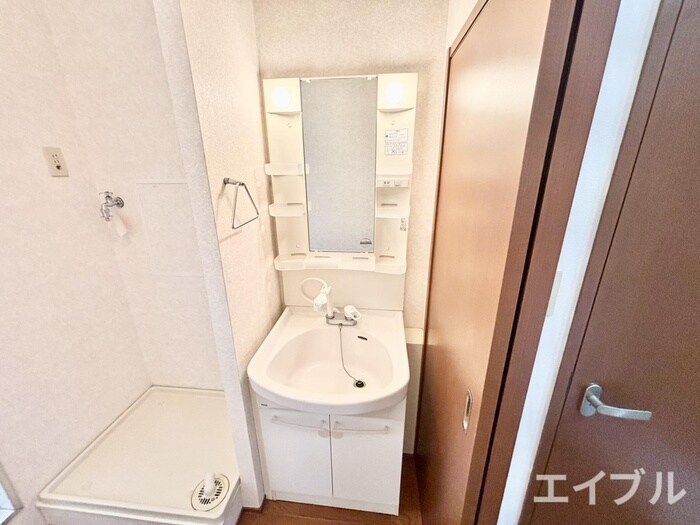 物件内観写真11　(洗面)