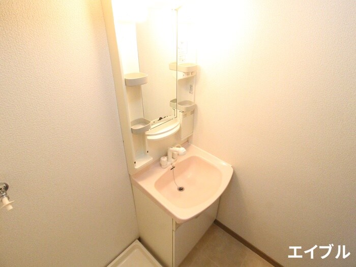 物件内観写真8　(洗面)