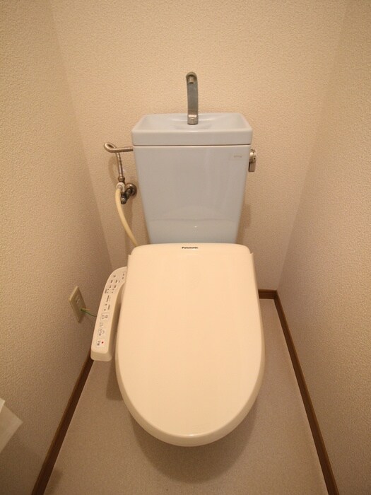 物件内観写真9　(トイレ)